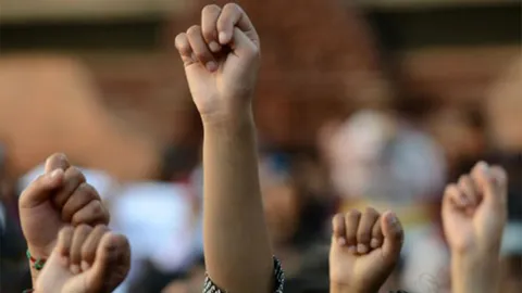 ผู้พิพากษาหญิงอินเดียตัดสินประหารชีวิต 7 ไอ้หื่นข่มขืนฆ่าสาวเนปาล