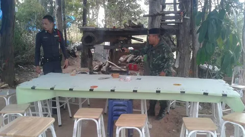 'หนองบัวลำภู'รวบ 20 เซียนไพ่ป๊อก พร้อมของกลางเพียบ