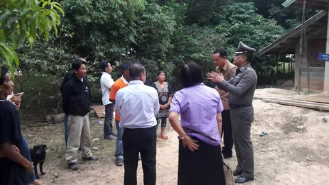 นอภ.ศรีสงครามรุดช่วย ด.ช.10 ขวบถูกทำร้ายเจ็บหนัก แม่รับตีเพราะเครียด 