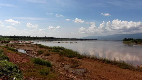 ปั่นไปเบิ่ง "สะดือแม่น้ำโขง"ที่ ‘บึงกาฬ’