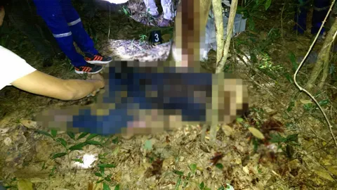 ขอกอดเมียครั้งสุดท้าย! ด.ต.เครียดหนี้สิน ขับรถออกจากบ้าน ยิงตัวตายในป่า