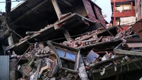 ระทึกตั้งแต่ต้นปี!! เกิดแผ่นดินไหวรุนแรง 6.7 ที่อินเดีย คาดสร้างความเสียหายหนัก