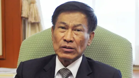 'อภิชาต' ปัด 'มีชัย' อุ้ม 'มาร์ค' ขอพรรคการเมืองอย่ากังวล