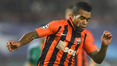 'เชลซี' เอาจริง! รุกคืบถกชัคตาร์เร่งคว้า 'เตเซรา' เสริมแกร่ง