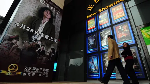 คนจีนวันนี้!! เศรษฐีรวยสุดแดนมังกร ทุ่มเงินซื้อโรงถ่ายหนังฮอลลีวูด 1.26 แสนล้าน