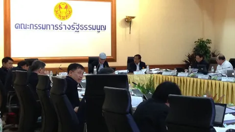 กรธ. เคาะ ศาลรธน.มีอำนาจชี้ขาดปมล้มล้างการปกครอง 