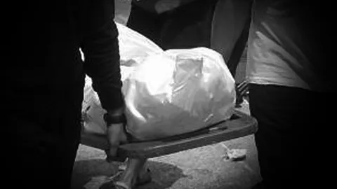 คุณยายวัย 63 ปี น้อยใจครอบครัว ผูกคอตายใต้ต้นมังคุด