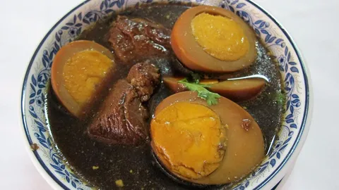 อะฟลาท็อกซินในเครื่องพะโล้