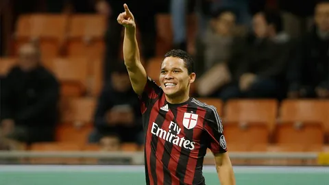 'ผีแดง' พร้อมบี้เชลซีคว้า 'บัคกา' เสริมคม