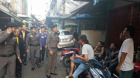 “ศานิตย์”ชูบ้านสีขาว ดีงชุมชนสกัดยาเสพติด