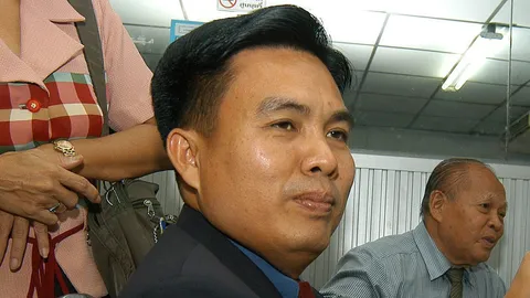 ลูกศิษย์'หลวงตามหาบัว'ถวายฎีกา ค้านตั้งสมเด็จพระสังฆราช 