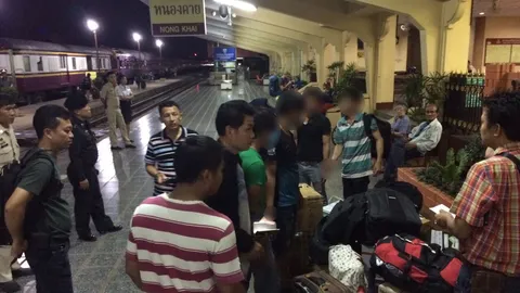 รวบ14แรงงานเวียดนาม คาสถานีรถไฟ อยู่ไทยเกิน ก.ม.กำหนด