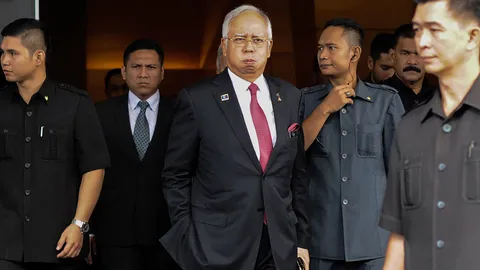 อัยการมาเลย์เคลียร์ข้อหา ‘นาจิบ’ เงินฝาก 2.4 หมื่นล้าน โอนจากราชวงศ์ซาอุฯ!!