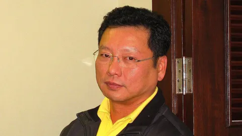 'อมร' ชี้เหตุ 'วิชัย' ลาออก มีสิทธิชอบธรรม ปัดอึดอัดใจ 'ชายหมู'