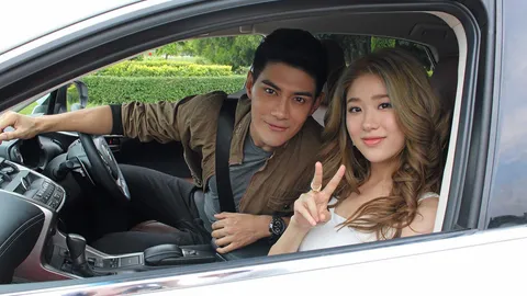 แก้ว เล่นงานเป้า มังกร