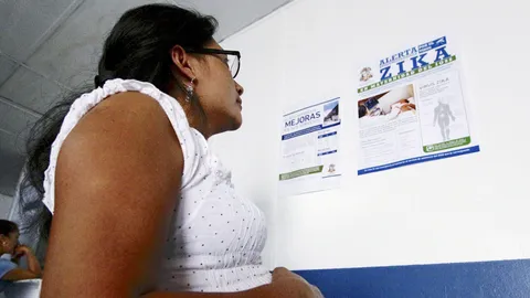 ทารกศีรษะเล็กเหยื่อไวรัสซิกาเสี่ยงพิการเพิ่ม