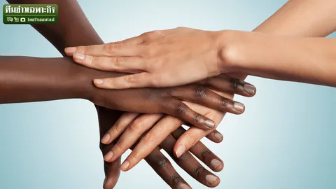 ขาว = สวย ถอดเปลือกค่านิยมความงาม เหตุไฉนคนไทยคลั่งขาว !?