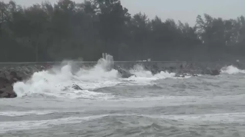 กรมอุตุฯ เตือน ภาคใต้ ฝนตกเพิ่ม-คลื่นลมแรงอีกรอบ 2-5 ก.พ. 