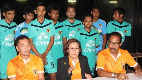 'อนงค์' ยืนยันสิทธิ์ ปธ.สโมสรสุราษฎร์ธานี เอฟซี