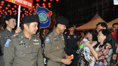 ตร.ท่องเที่ยว ผนึกกำลัง ท้องที่ กทม.สอดส่องคุมเข้มตรุษจีน เยาวราช