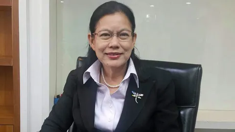 เลขาฯ กกอ. ไม่เห็นด้วย ภาพ ม.เอกชนสวมมงกุฎซ้อมรับปริญญา