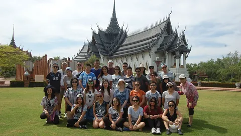 ทูตเยาวชนออสเตรเลียน-ไทย ทัวร์ไทยวันสุดท้าย ผอ. ขอบคุณหน่วยงานหนุนโครงการ