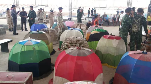 บุกจับบ่อนไก่ที่อุบลฯ แห่เล่นอย่างกับมีงาน ผู้ต้องหา162คน เงินกว่า5แสน   