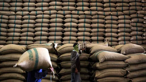 ปลัด พณ. ย้ำชัด ปิดบัญชีข้าวปี 58 ไม่มีข้าวหายแม้แต่เม็ดเดียว