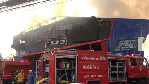 ไฟไหม้วอด สนาม ‘แม็กซ์มวยไทย’ พัทยา เสียหาย 200 ล้าน!  