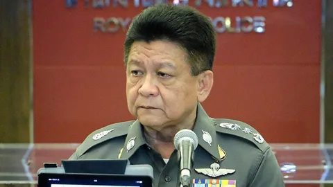 หมายจับ 'ประวุฒิ' อดีตโฆษก ตร. ปฏิบัติหน้าที่มิชอบ ตั้งเสาสัญญาณวิทยุตึกดัง