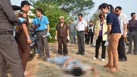 ยิงหนุ่มราชบุรีทิ้งพงหญ้าเมืองนครปฐม คาดปมหักหลังแก๊งลักจยย.