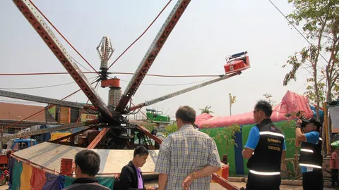 เหยื่อเครื่องเล่นปลาหมึก อาการยังน่าห่วง แม่โอด จ่าย 40 บ. จ้างให้ลูกเจ็บ