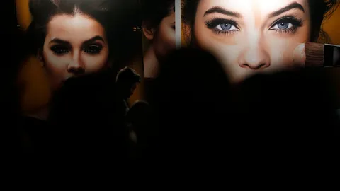 ฝรั่งเศสเตือนภัยสารเคมีในเครื่องสำอาง