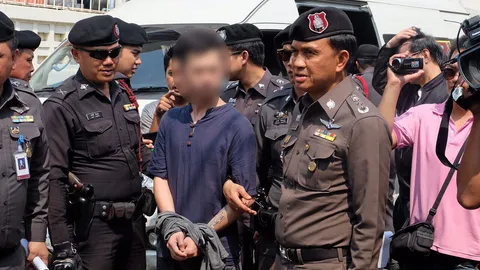 โจร​สารภาพ ปล้น​ปืน​ไป​ขาย