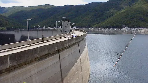 ตากแล้งจัด! เร่งสร้างที่กักเก็บน้ำ หลังเขื่อนภูมิพลเหลือ 33.95%