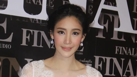 แตงโม ขำๆ ได้ดอกไม้งานแต่ง ปัดแซว แพท ออกงานคู่ โตโน่ ค่าตัวเยอะ