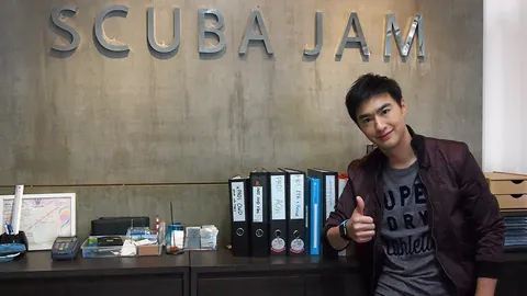 วิน พักจิ้น ขวัญ พาสัมผัสชีวิตครูสอนดำน้ำ