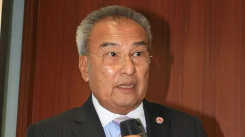 ปิดทองหลังพระจัดเมนูเสิร์ฟ ครม.