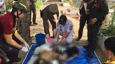พบศพคนงานเฝ้าอุปกรณ์ก่อสร้างหน้าผากยุบ อืดกลางคลองเมืองเชียงใหม่