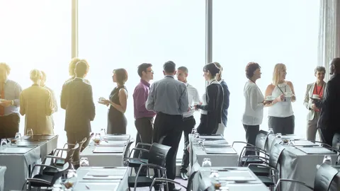 คนหลังยาวได้ดี หัวใสการคิดริเร่ิม