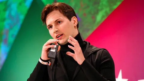 “มาร์ค ซัคเกอร์เบิร์ก” แห่งรัสเซีย ศัตรูหมายเลขหนึ่งของปูติน