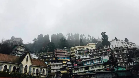 ท่องแดน...อ้อมกอดหิมาลัย จิบชาที่ "ดาร์จีลิ่ง-สิกขิม"