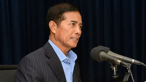 กปปส.ยื่นหนังสือ ค้าน กกต. ล้มเลือกตั้ง