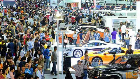 คุม “พริตตี้มอเตอร์โชว์” ห้ามแต่งโป๊