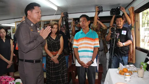  ‘พงศพัศ’ เยี่ยมครอบครัว ‘โต้ง’ เหยื่อเบนซ์ซิ่ง เผยนำอัฐิ ลอยแม่น้ำคงคา