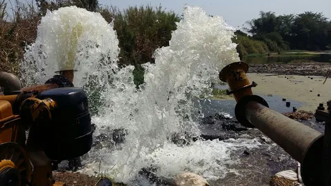 แล้งกระทบลำพูน ทำประปาไหลอ่อน ชาวบ้านแห่แย่งน้ำกันแล้ว!!