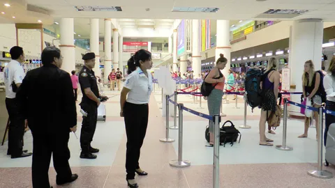 สนามบินภูเก็ต จัดบริการนวดผ่อนคลายแก่ผู้โดยสาร ถึง 25 มี.ค.นี้