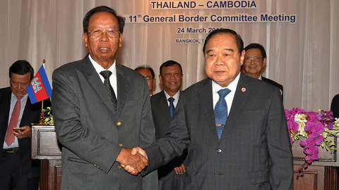 'ไทย-กัมพูชา' เล็งถกเปิดช่องทางขึ้น 'เขาพระวิหาร'