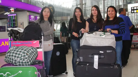 ผู้โดยสารตกค้างบรัสเซลส์ถึงไทย! นศ.สาวรับยังกลัว แต่ต้องกลับไปเรียน