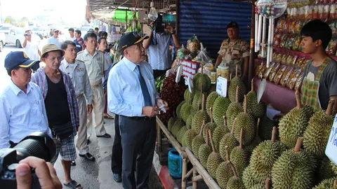 คลิปทุเรียนกวนยัดไส้ ว่อนโซเชียล ผวจ.จันทบุรี ขอเวลาตรวจสอบ